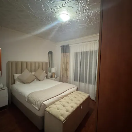 Homelyvest Guesthouse Carletonville Exterior photo