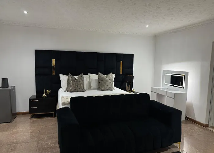 Homelyvest Guesthouse