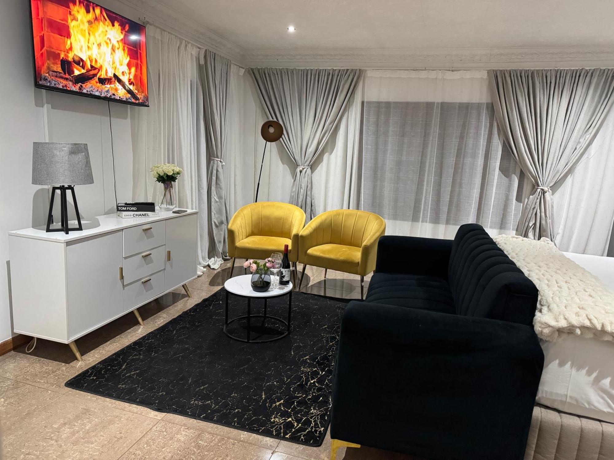Homelyvest Homestay Carletonville